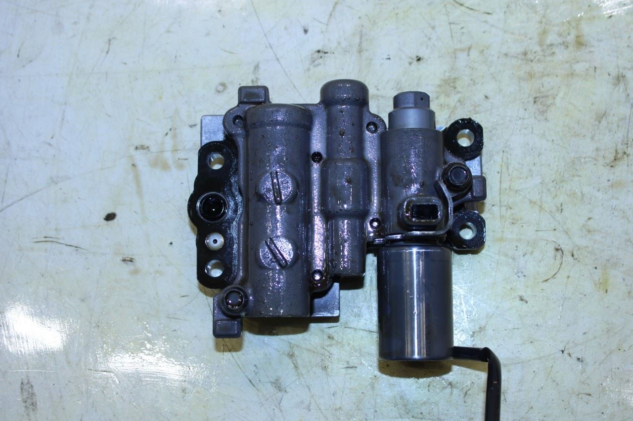2013-2015 Lexus GS350 3.5L AWD Auto Transmission Valve Body with Oil Pan Pair - Alshned Auto Parts