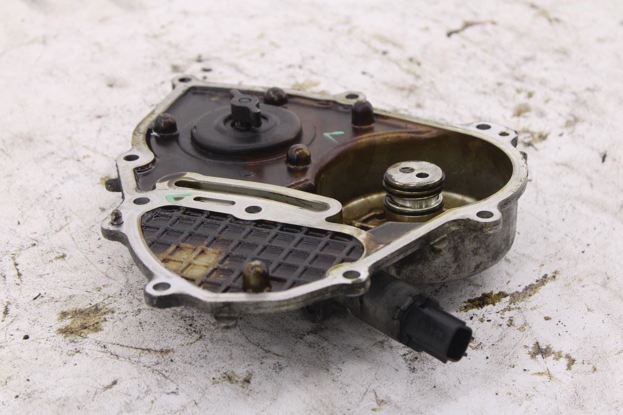 17-20 Infiniti QX60 3.5L Right Engine Variable Timing Control Cover w/ Actuator11