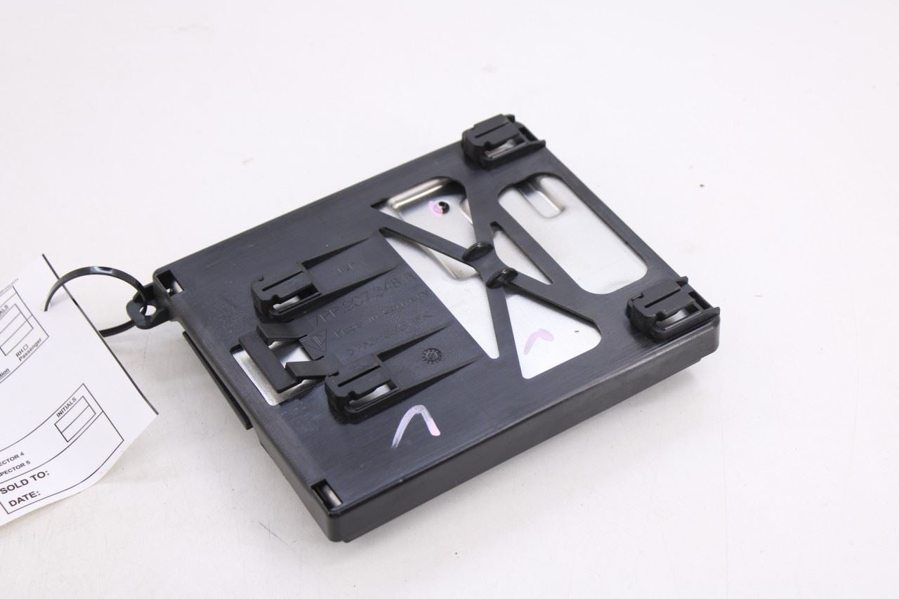 2011-2018 Porsche Cayenne S Front Body Computer Control Module BCM 7PP907064GC7