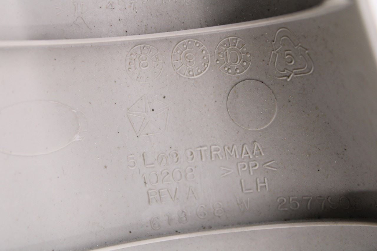 11-18 RAM 1500 Laramie FR Right and Left Windshield A-Pillar Molding 1DX48TRMAB - Alshned Auto Parts