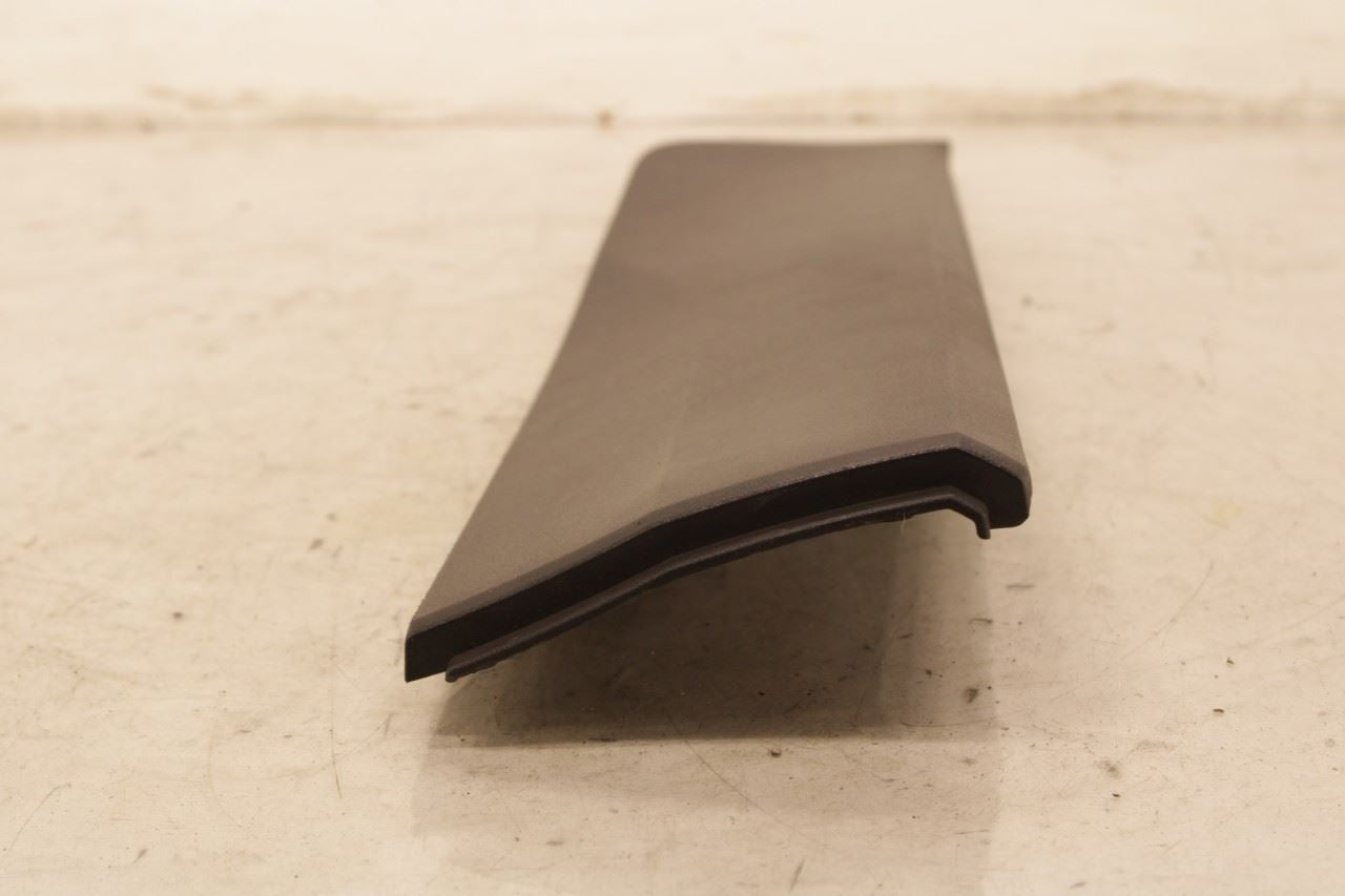 18-22 Ford EcoSport SE Rear Right Door Lower Body Molding GN15-254A76-BAW *ReaD - Alshned Auto Parts