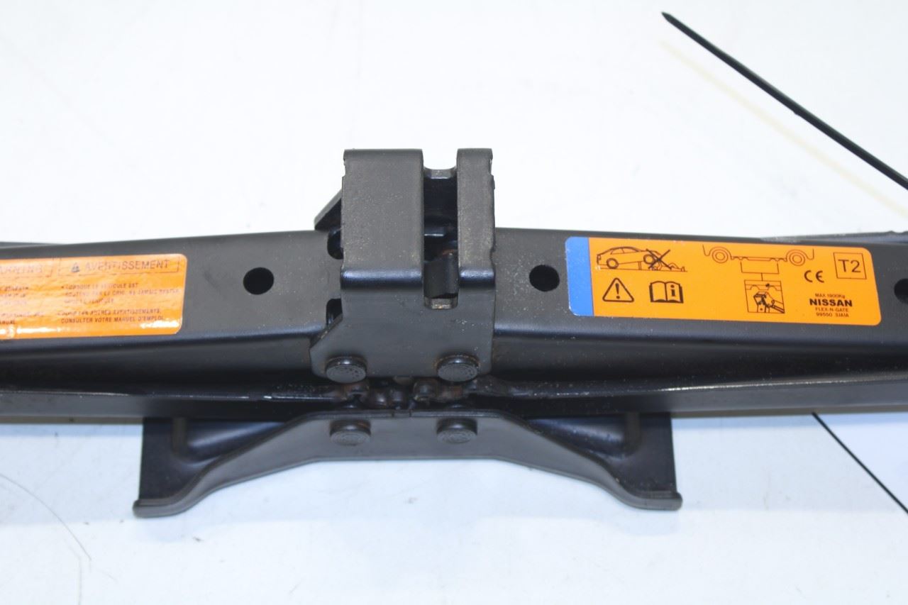 13-20 Nissan Pathfinder SV 3.5L Lift Jack and Tool Kit w/ Tools Bag 99550-3JA1A - Alshned Auto Parts