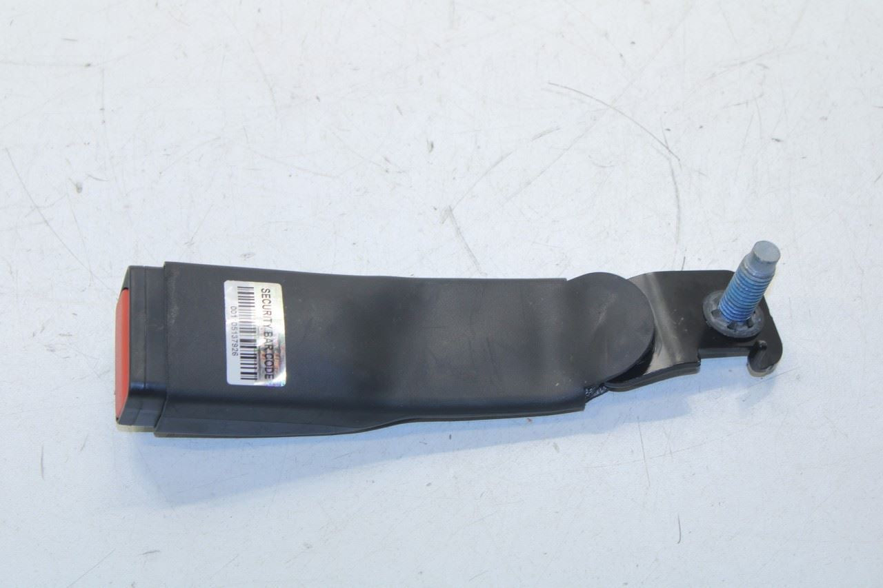 2019-24 Chevrolet Blazer 2LT Rear RH and LH 2nd Row Center Seat Belt Buckle Set - Alshned Auto Parts