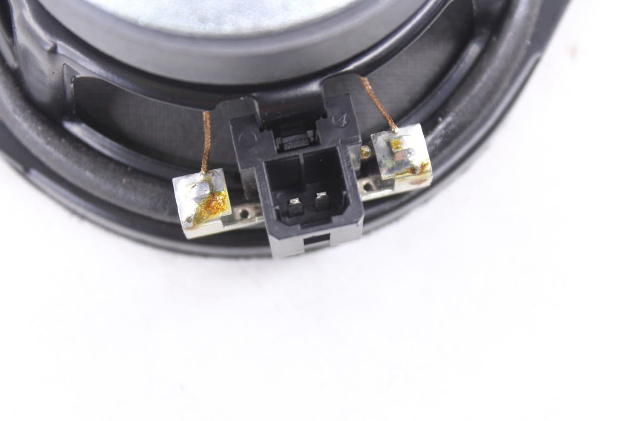 08-19 Dodge Grand Caravan GT Dash Right Center and Left Audio Speaker 05064120AB19
