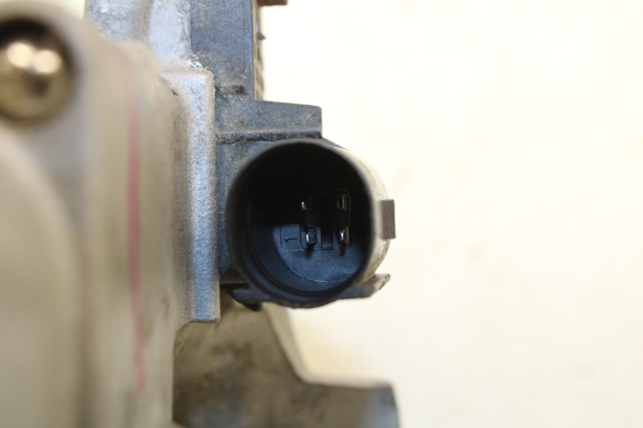 18-23 Volkswagen Atlas S Brake Master Cylinder w/ Reservoir Tank 5Q1614019ADREP - Alshned Auto Parts