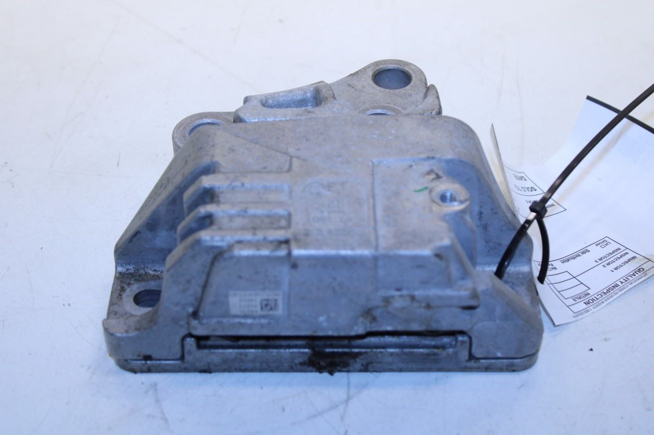 2015-21 Jeep Renegade Sport 2.4L FWD Left Side Engine Mount Isolator 68363756AA - Alshned Auto Parts