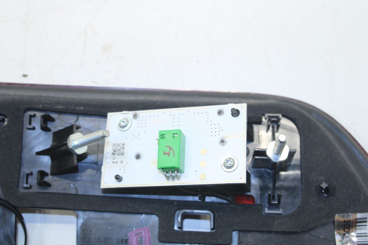 2012-2015 Jaguar XF Portfolio Rear Right Side Tail Light Lamp CX23-15K272-AA OEM - Alshned Auto Parts