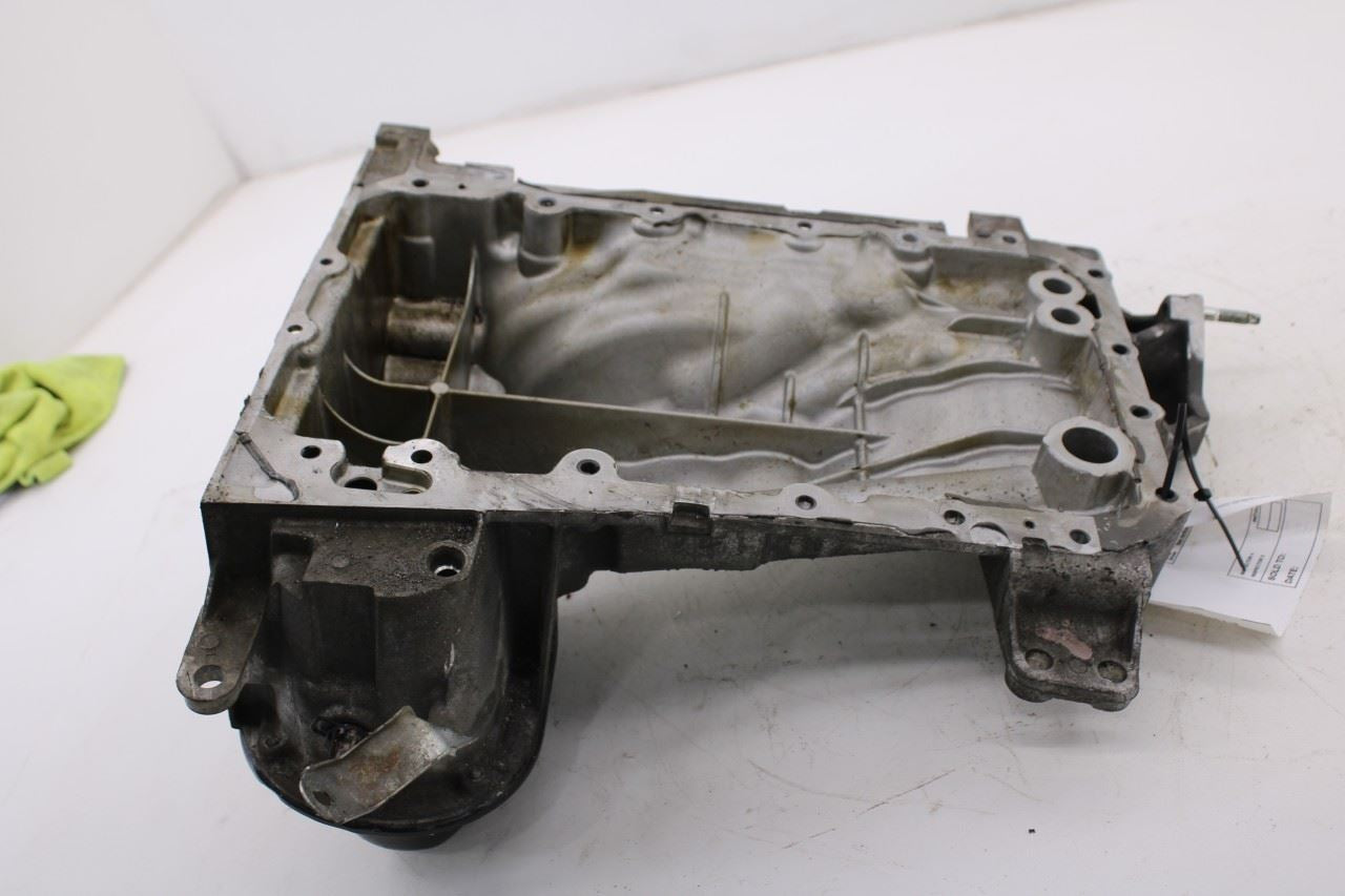 2016-23 Toyota Tacoma SR5 3.5L Engine Motor Upper and Lower Oil Pan 12101-0P02010