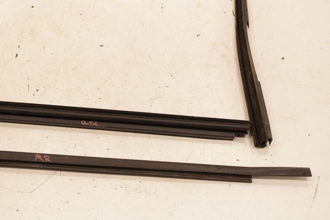 2011-23 RAM 2500 Crew Cab Tradesman RR RH Door Run Channel w/ Belt Weatherstrips - Alshned Auto Parts