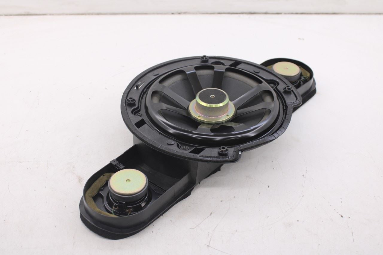 2003-2006 Mercedes-Benz E500 Rear Deck Parcel Shelf Center Speaker 21182028026
