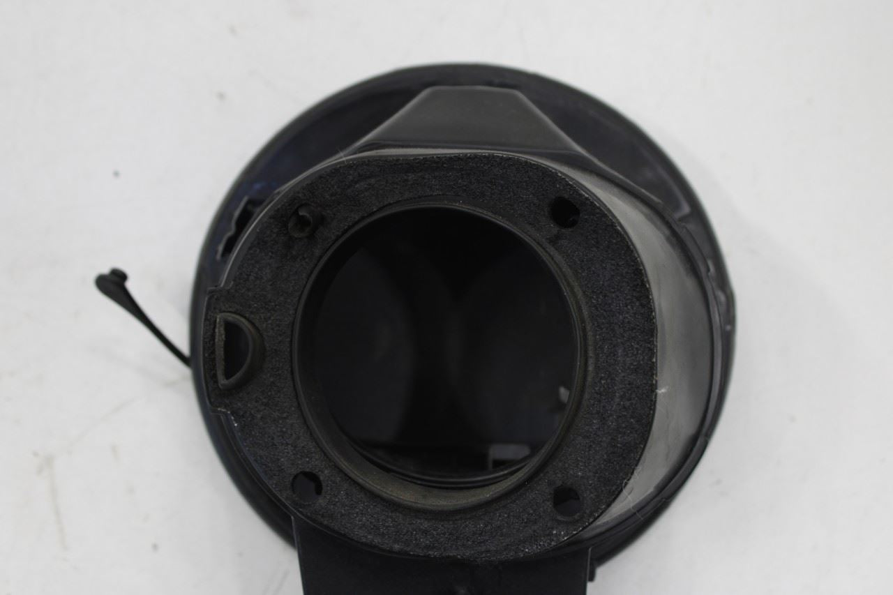 2019-2020 KIA Sorento LX Fuel Tank Filler Housing Door Lid Cover 69510-C6500 OEM - Alshned Auto Parts