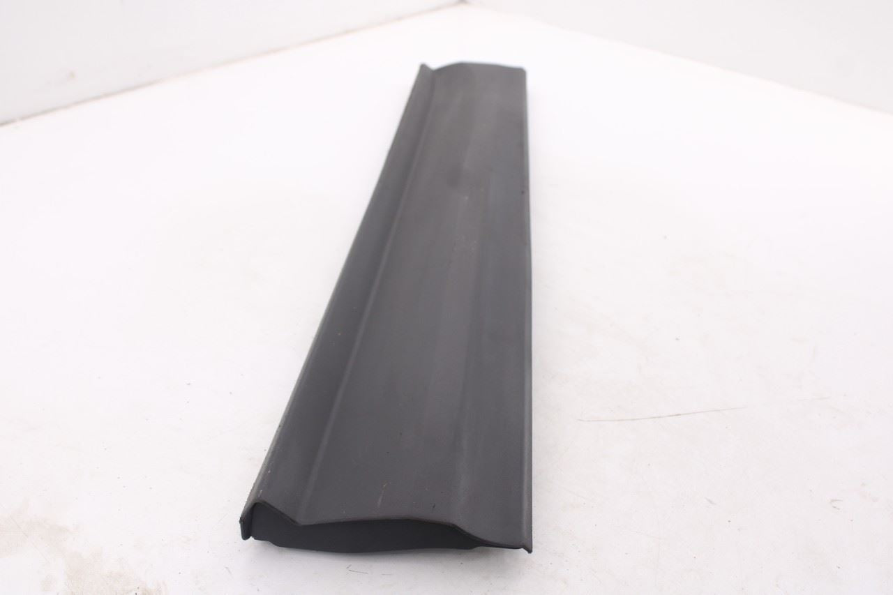 2018-2024 Chevrolet Equinox LT Front Left Door Lower Garnish Molding 848532758