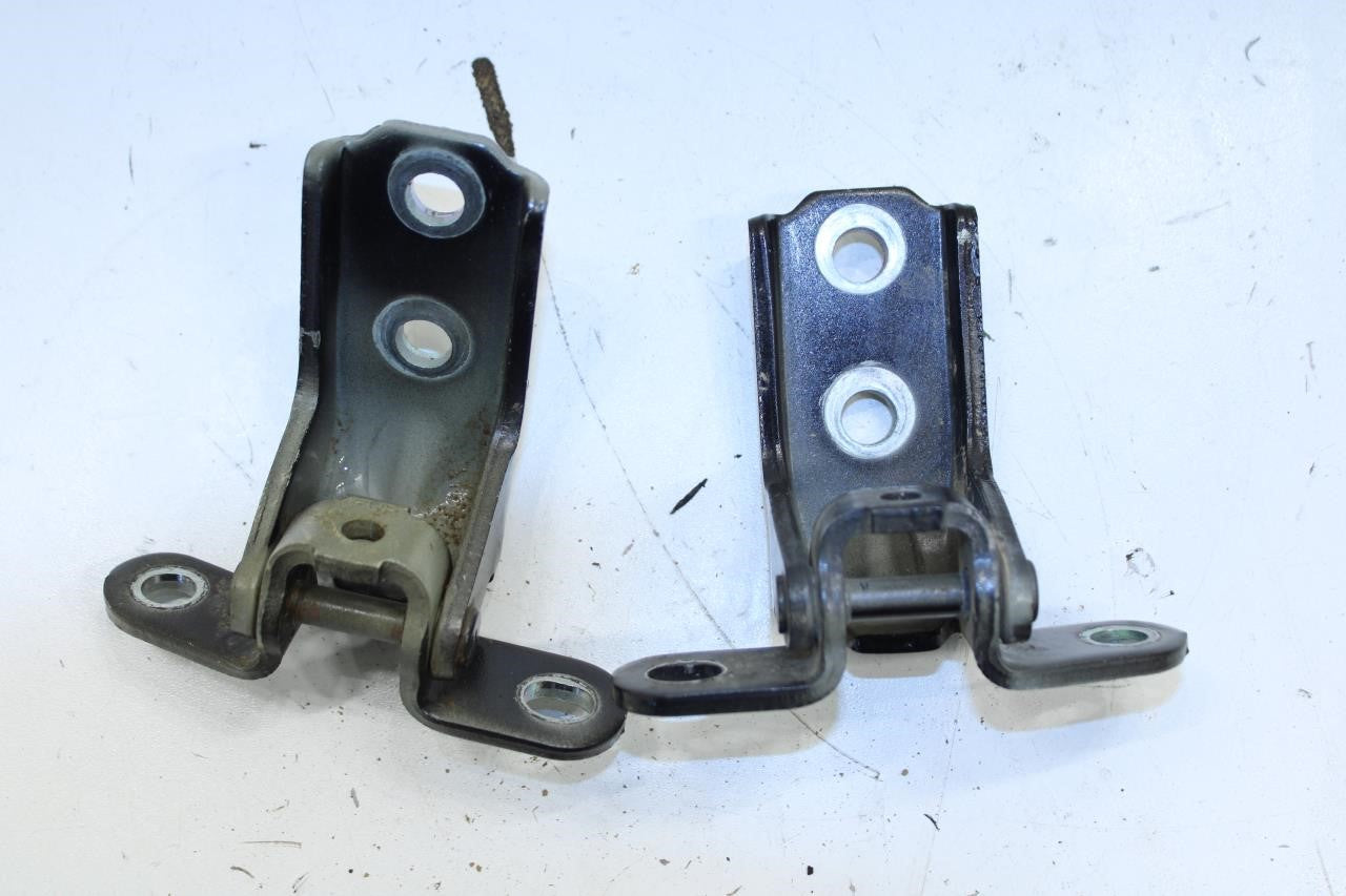2018-23 Kia Stinger GT1 Front RH Side Door Hinge Upper and Lower 79320-2V000 OEM - Alshned Auto Parts