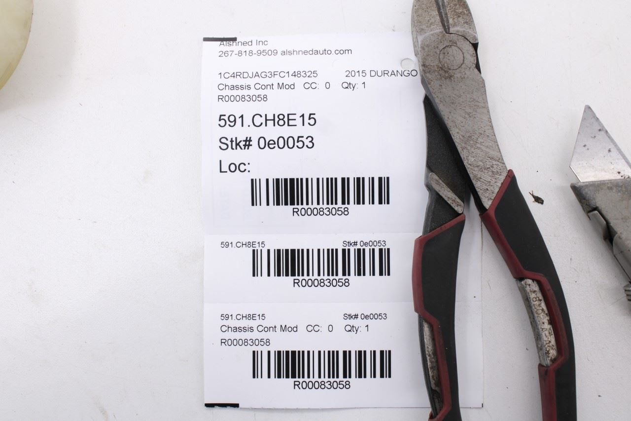 2015 Dodge Durango SXT Hub Receiver Computer Control Module 68240156AC OEM12