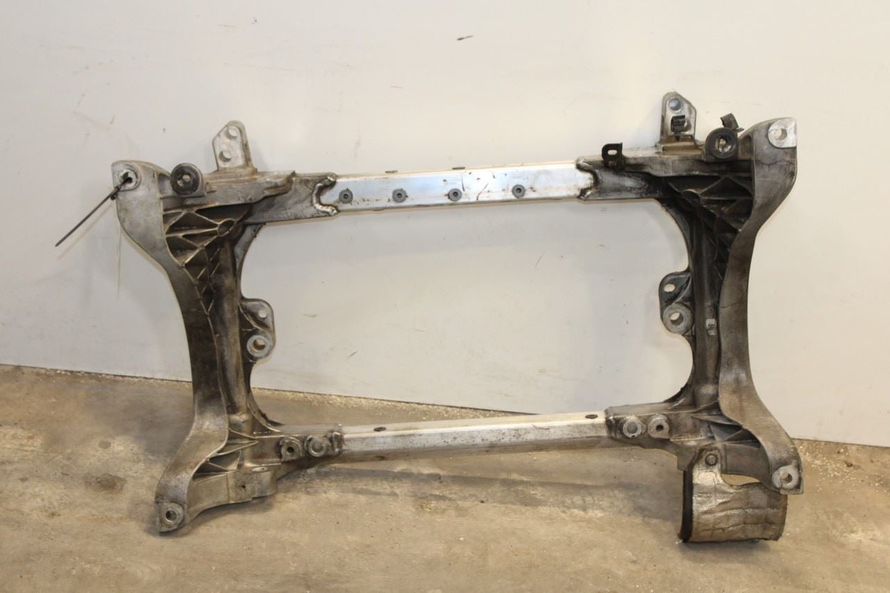 2014-2020 Maserati Ghibli RWD Front Suspension Crossmember Subframe 670001450 - Alshned Auto Parts