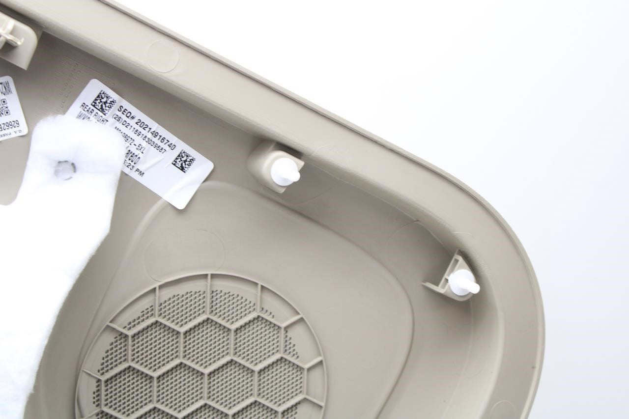 2019-2021 Jeep Grand Cherokee Rear Right Side Door Trim Panel 5LL785XLAE OEM - Alshned Auto Parts