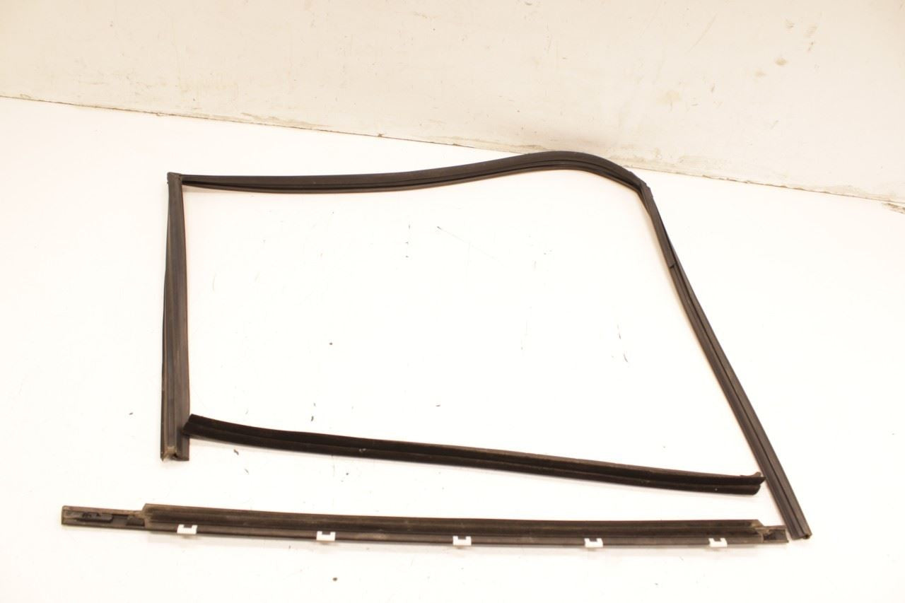 16-20 Kia Optima LX Front Left Door Run Channel w Belt Weatherstrips 82530-D5000 - Alshned Auto Parts