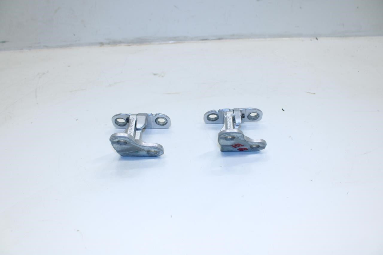 2017-20 Jaguar XE R-Dynamic S Rear Right Door Hinge Upper and Lower T4A2512 OEM - Alshned Auto Parts