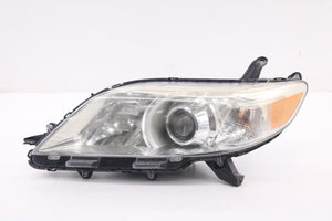 11-20 Toyota Sienna LE 3.5L Front LH Side Headlight Lamp 81150-08030 OEM *ReaD*