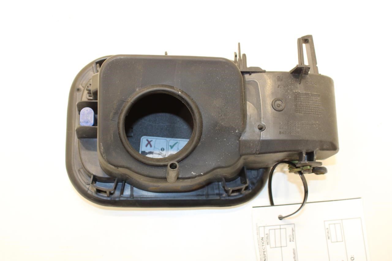 2017-2023 GMC Acadia SLT-1 3.6L Fuel Tank Filler Housing Door Lid Cover 23172646 - Alshned Auto Parts