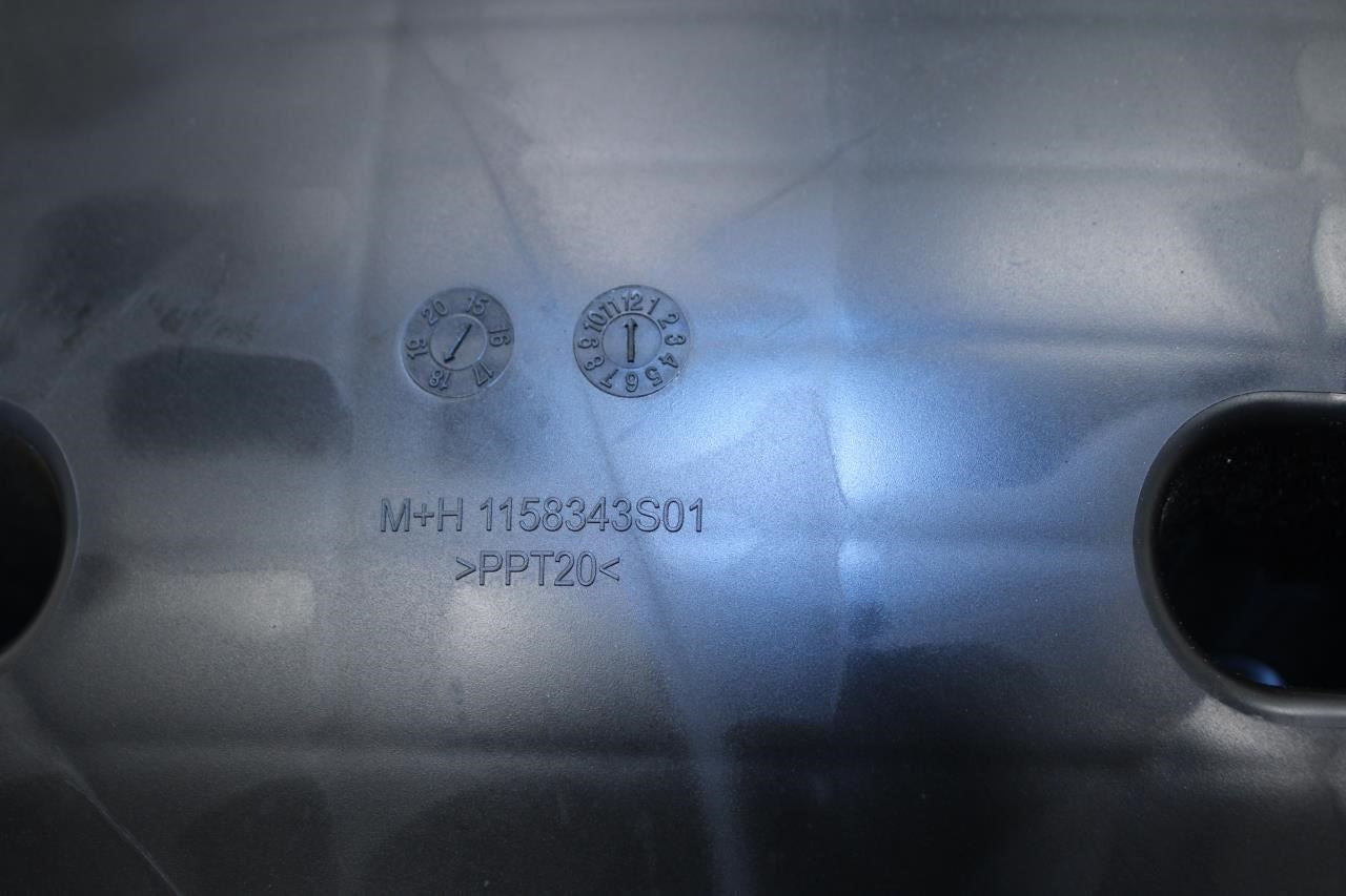 2017-23 GMC Acadia SLT-1 3.6L Engine Air Intake Cleaner Outlet Duct 84540981 OEM - Alshned Auto Parts