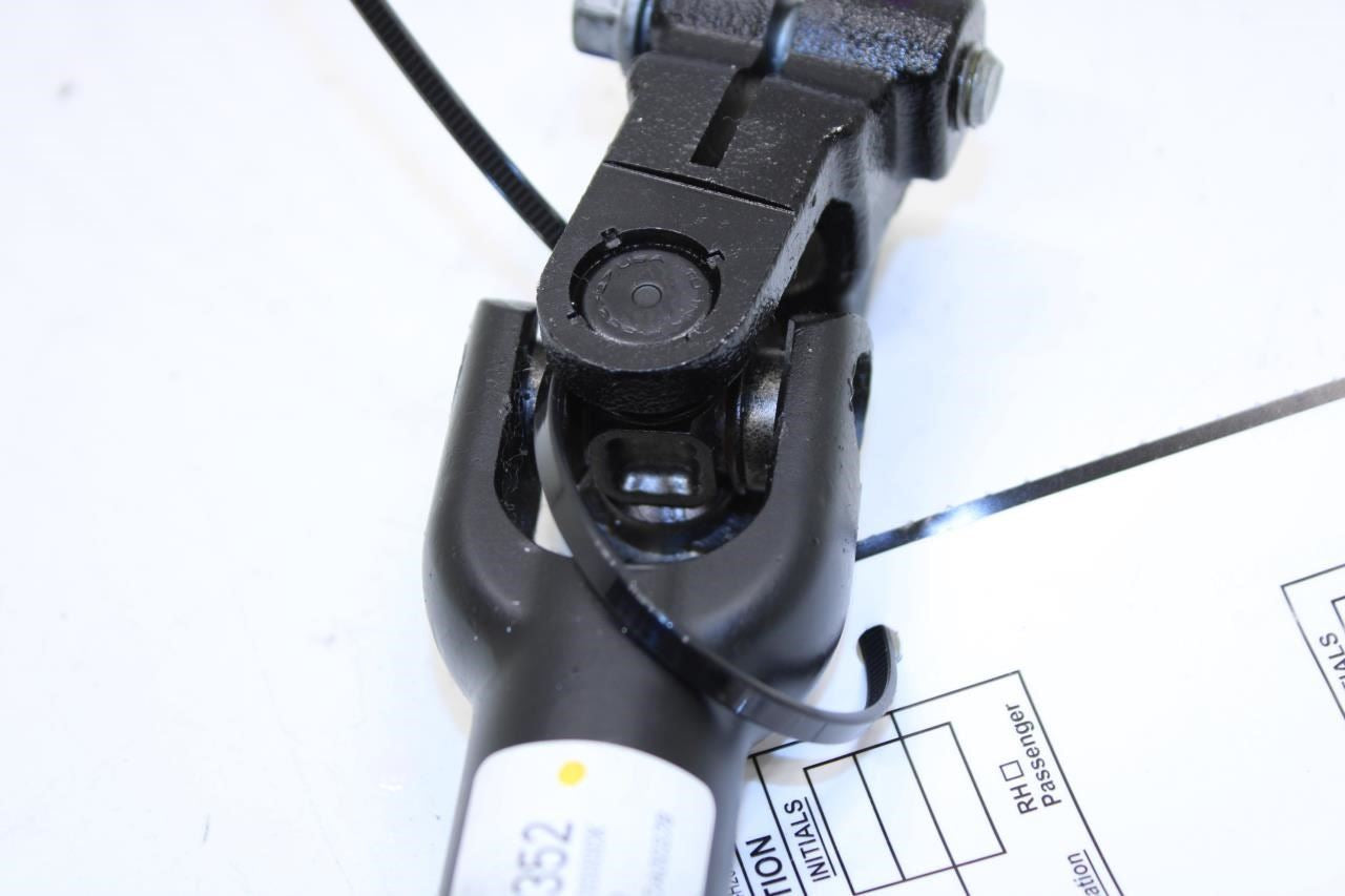 18-24 Chevrolet Equinox LT AWD Steering Column Lower Intermediate Shaft 84169352 - Alshned Auto Parts