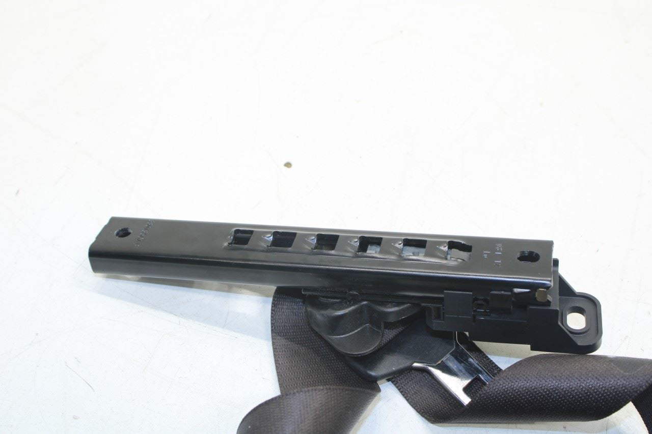 2012-15 Jaguar XF Portfolio 5.0L RWD Front Passenger RH Side Seat Belt Retractor - Alshned Auto Parts