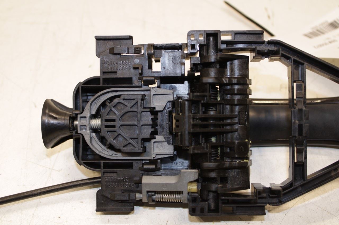 15-16 Volvo S60 T5 Premier Front RH Passenger Side Exterior Door Handle 39832341 - Alshned Auto Parts