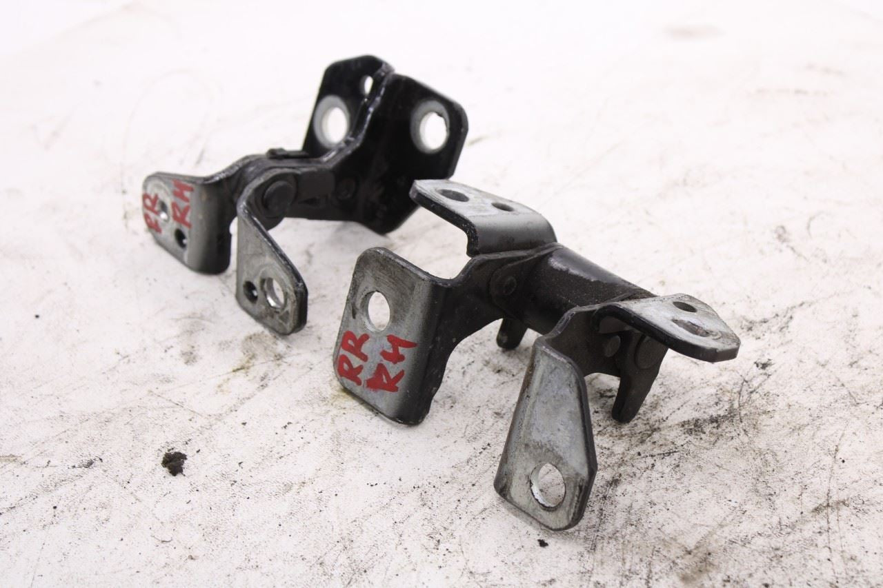 2011-2025 Dodge Durango SXT Rear Right Side Door Hinge Upper and Lower Pair10