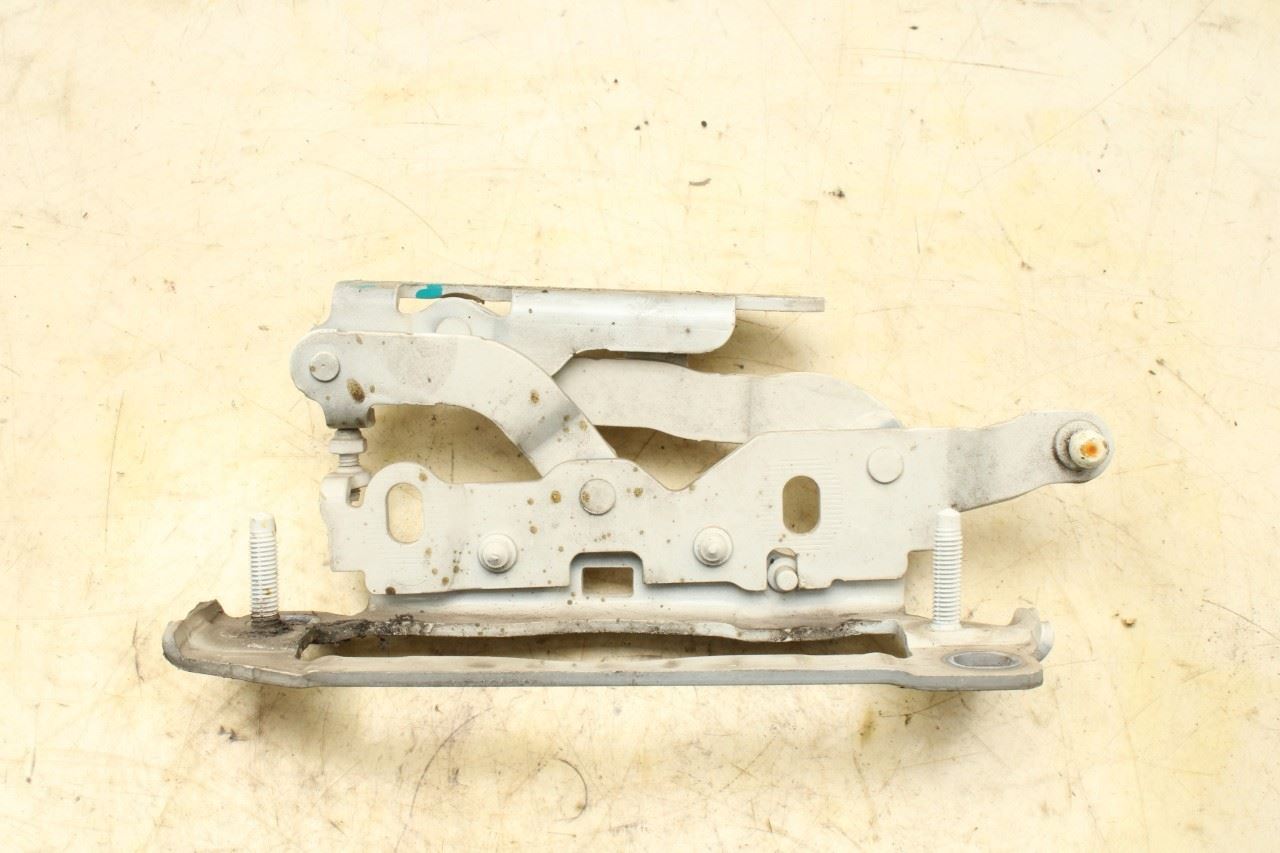 10-16 Mercedes-Benz E350 Sport 4MATIC FR RH and LH Hood Hinge Set w/ Hinge Cover - Alshned Auto Parts