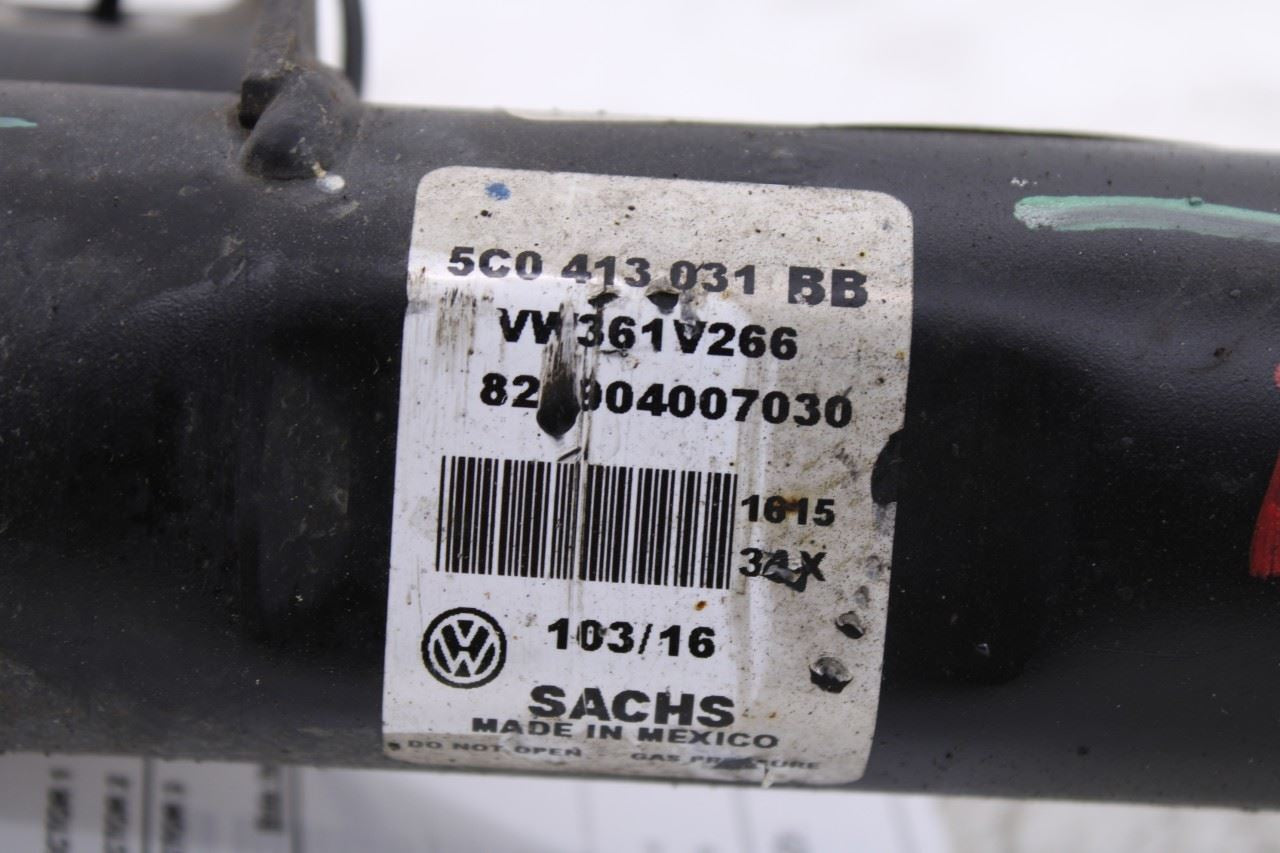 2013-2018 Volkswagen Jetta Sport 1.8L FWD Front Right Side Shock Strut Absorber4