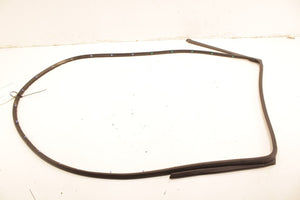 22-24 Hyundai Tucson SEL Rear Right Passenger Door Weatherstrip Seal 83140-CW000