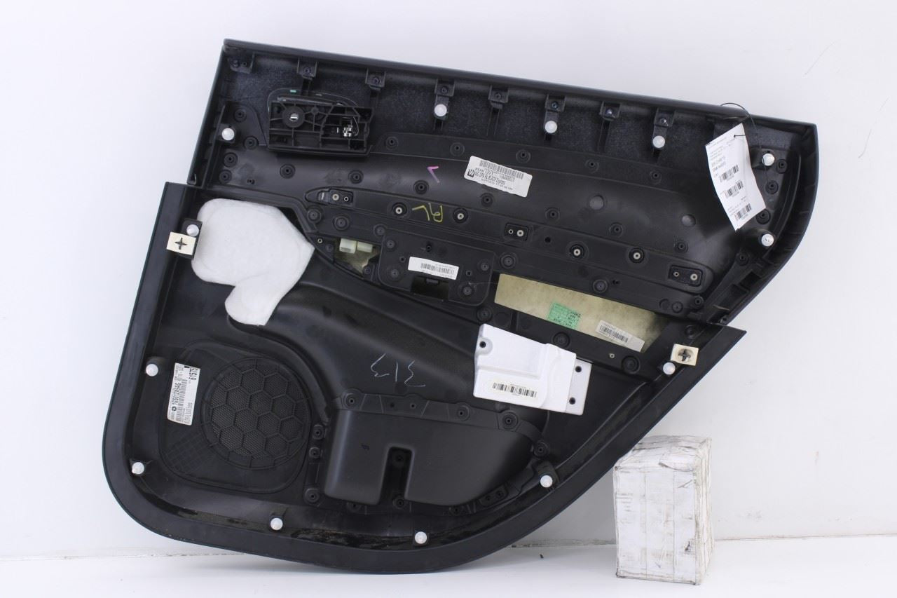 2013-2015 Dodge Durango SXT Rear Left Side Door Trim Panel 1GS812X9AG OEM13