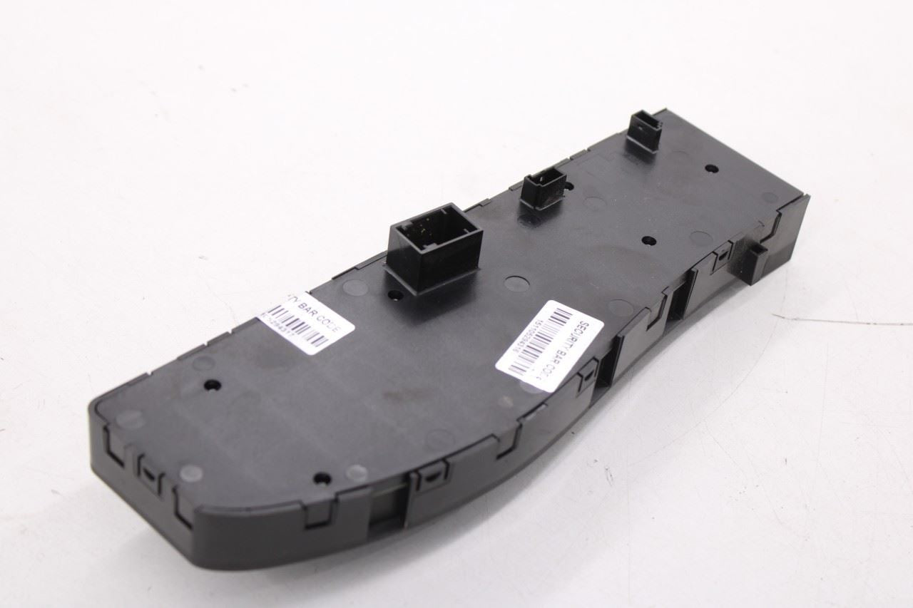 2010-12 Land Rover Range Rover HSE Front Left Power Seat Control Switch LR01091213