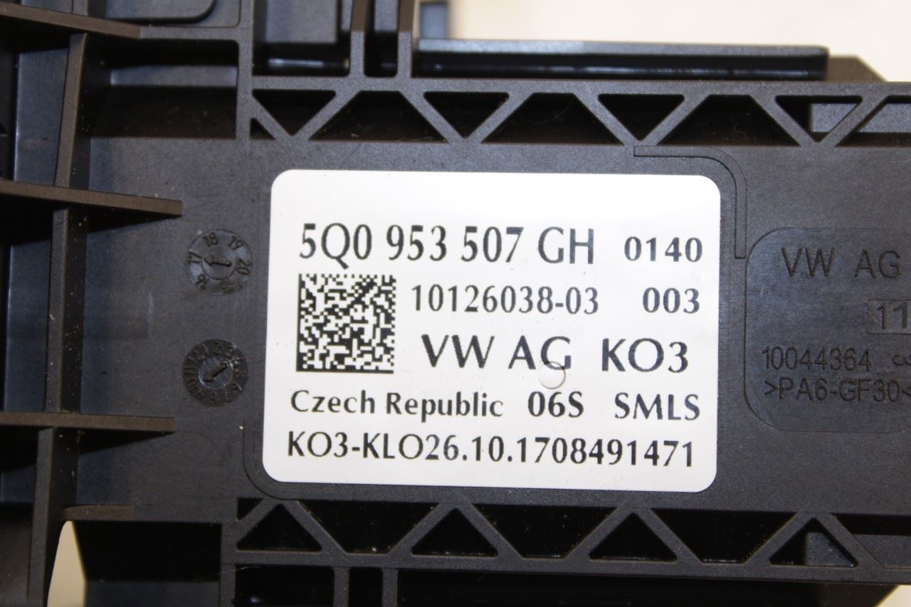 18-21 Volkswagen Atlas S 3.6L AWD Steering Column Light Turn Signal Wiper Switch - Alshned Auto Parts