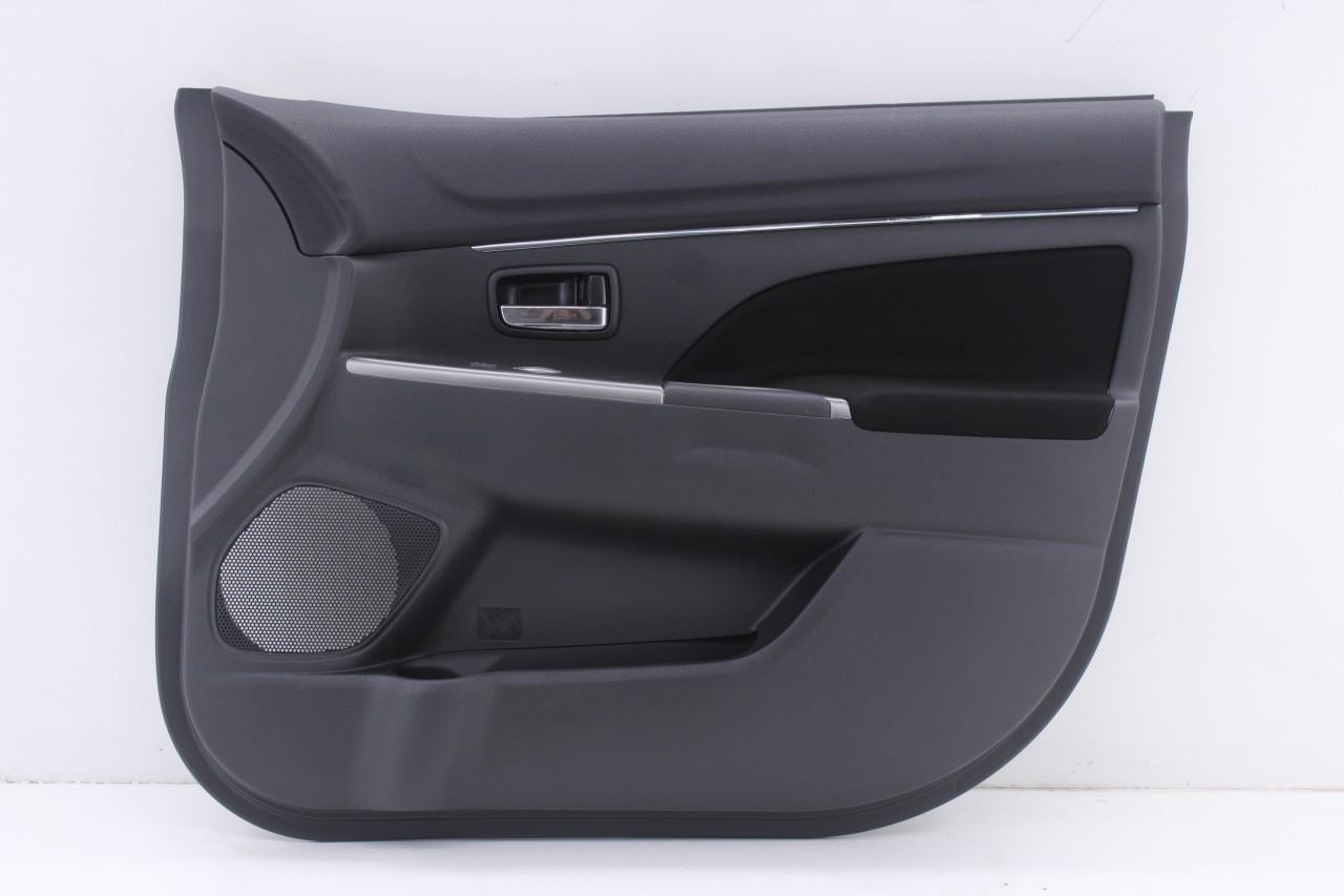 18-25 Mitsubishi Outlander Sport SE Front Right Side Door Trim Panel 7221D552XA0