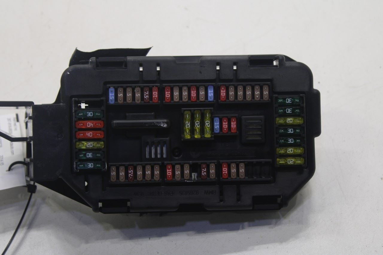 2014-18 BMW X5 xDrive35i 3.0L Front Cabin Power Distribution Fuse Main Relay Box - Alshned Auto Parts