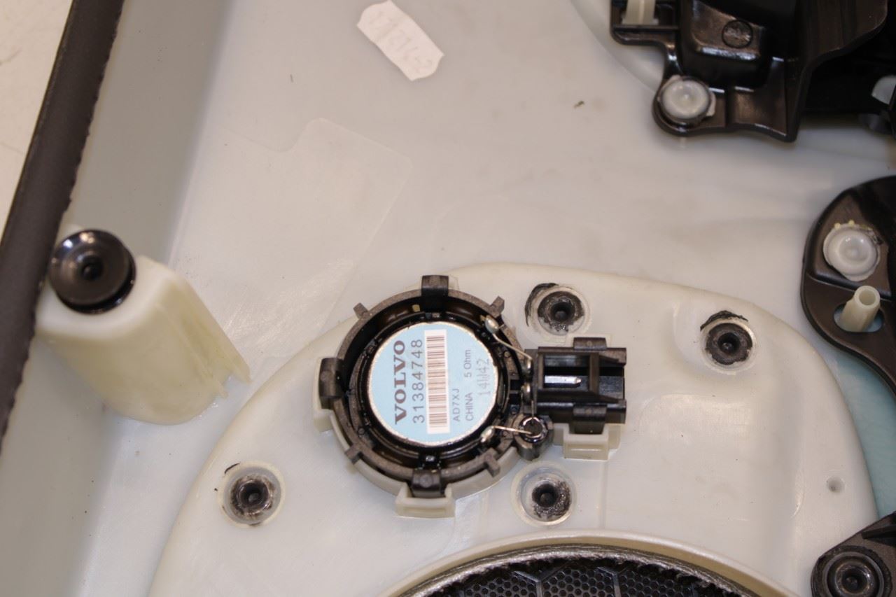 2014-2018 Volvo S60 T5 Premier Rear Left Side Door Trim Panel 39832592 OEM - Alshned Auto Parts