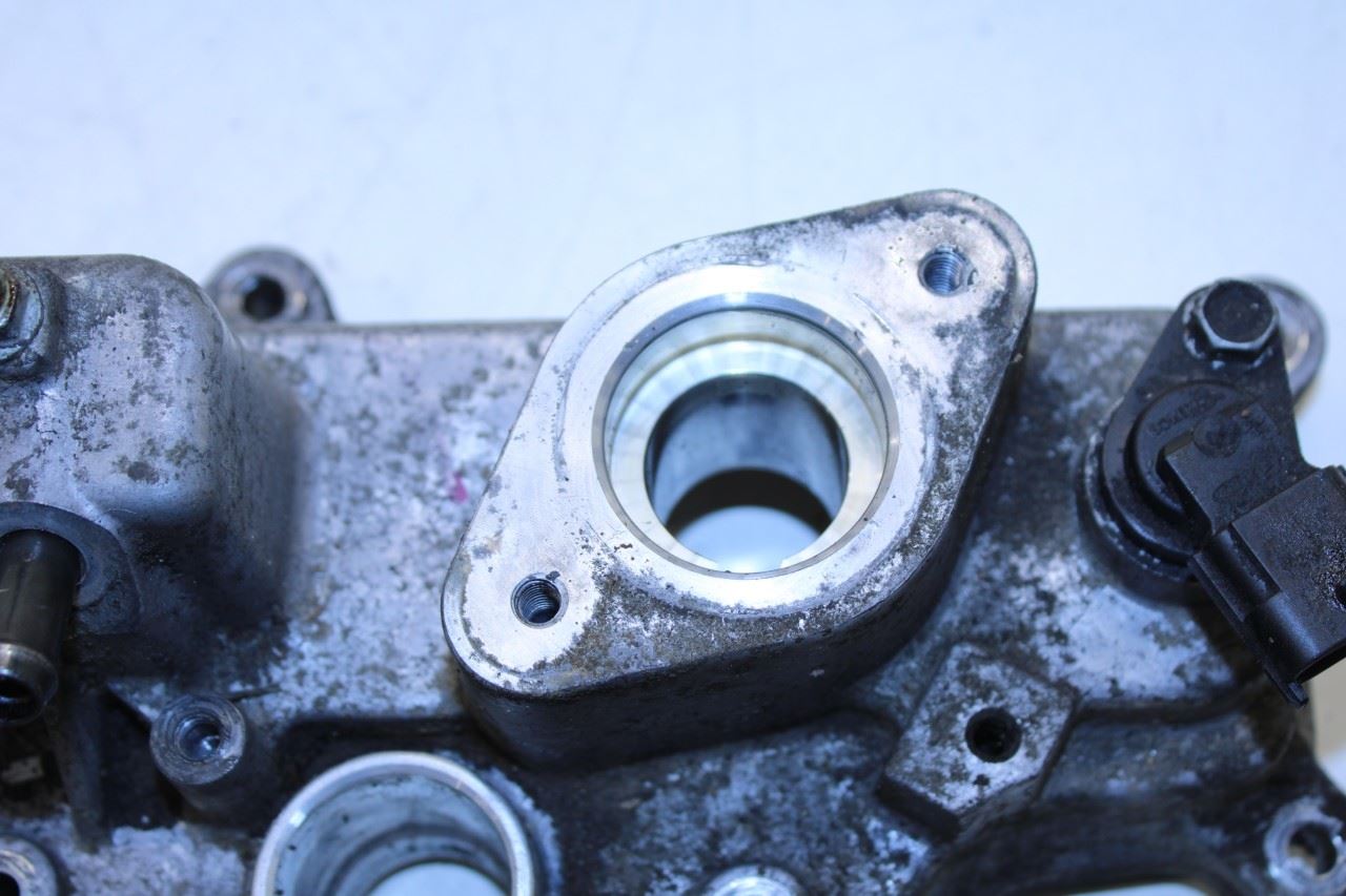 2011-21 Hyundai Veloster Base 1.6L Engine Cylinder Head Valve Cover 22410-2B610 - Alshned Auto Parts