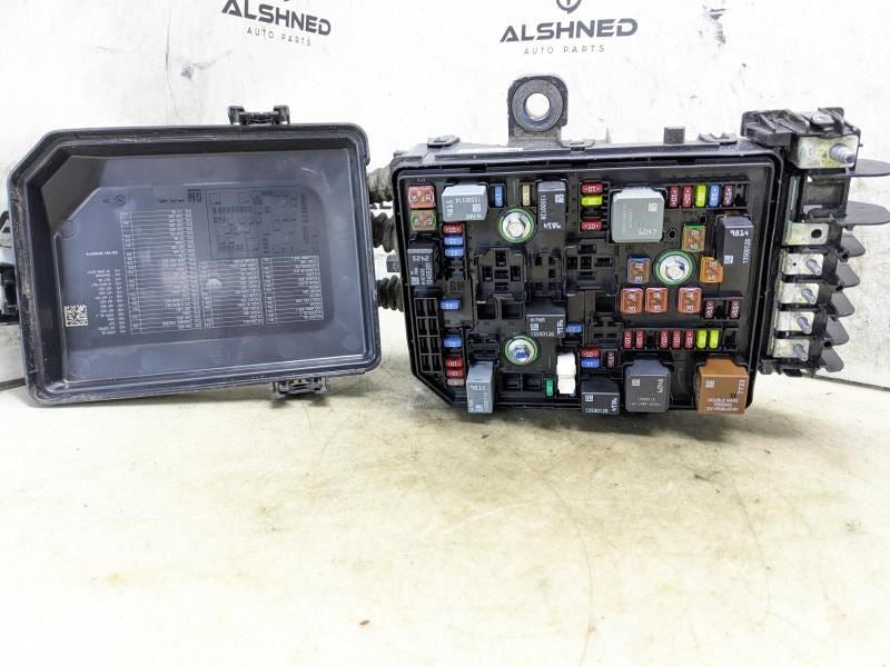 2018-2021 Chevrolet Equinox Fuse Box Relay Power Distribution Block 84582317 OEM - Alshned Auto Parts