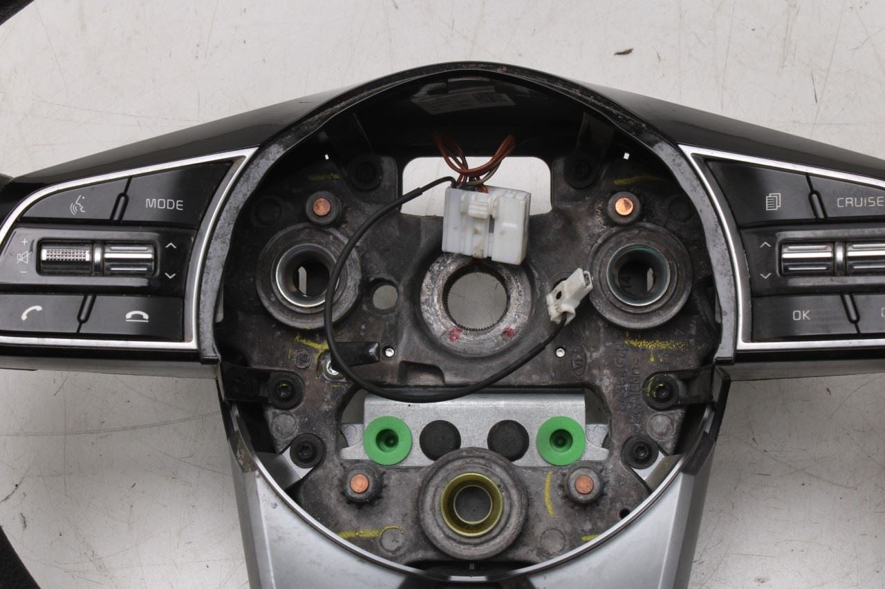 19-21 Kia Forte LXS 2.0L FWD Steering Wheel w/ Control Buttons 56100M7260B2C OEM - Alshned Auto Parts