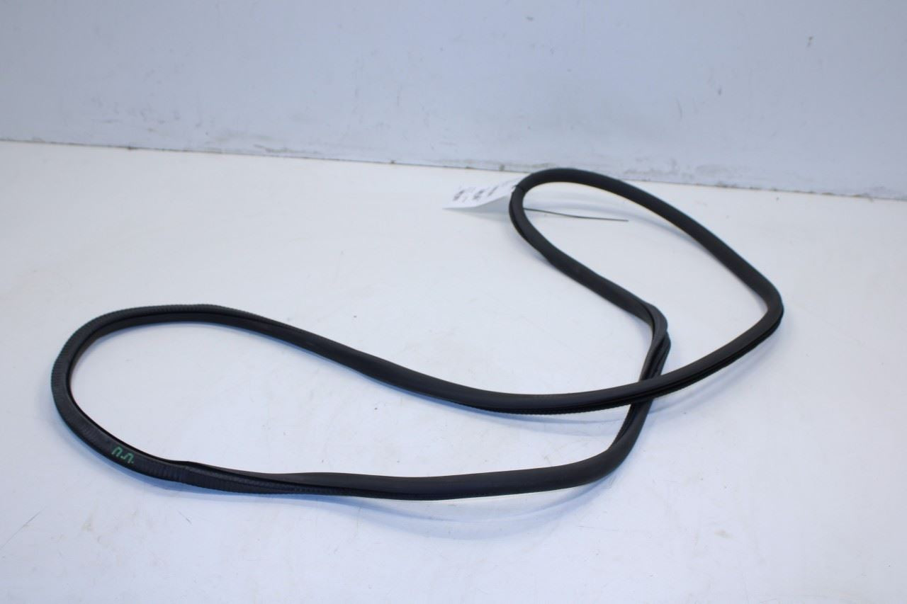2010-16 Porsche Panamera 4 Front Right Door Weatherstrip On Body 970-537-276-01 - Alshned Auto Parts