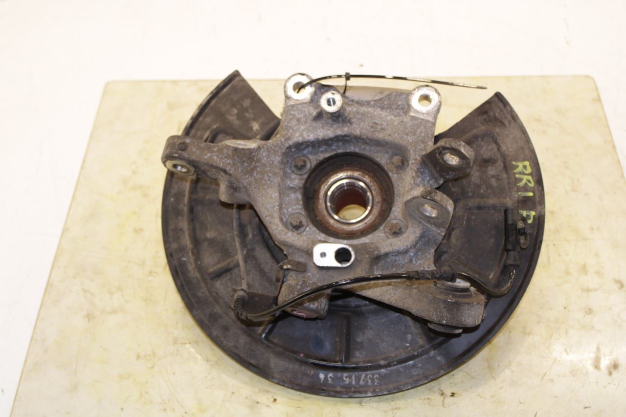 2014-16 Maserati Ghibli S Q4 3.0L AWD Rear Passenger RH Side Spindle Knuckle Hub - Alshned Auto Parts