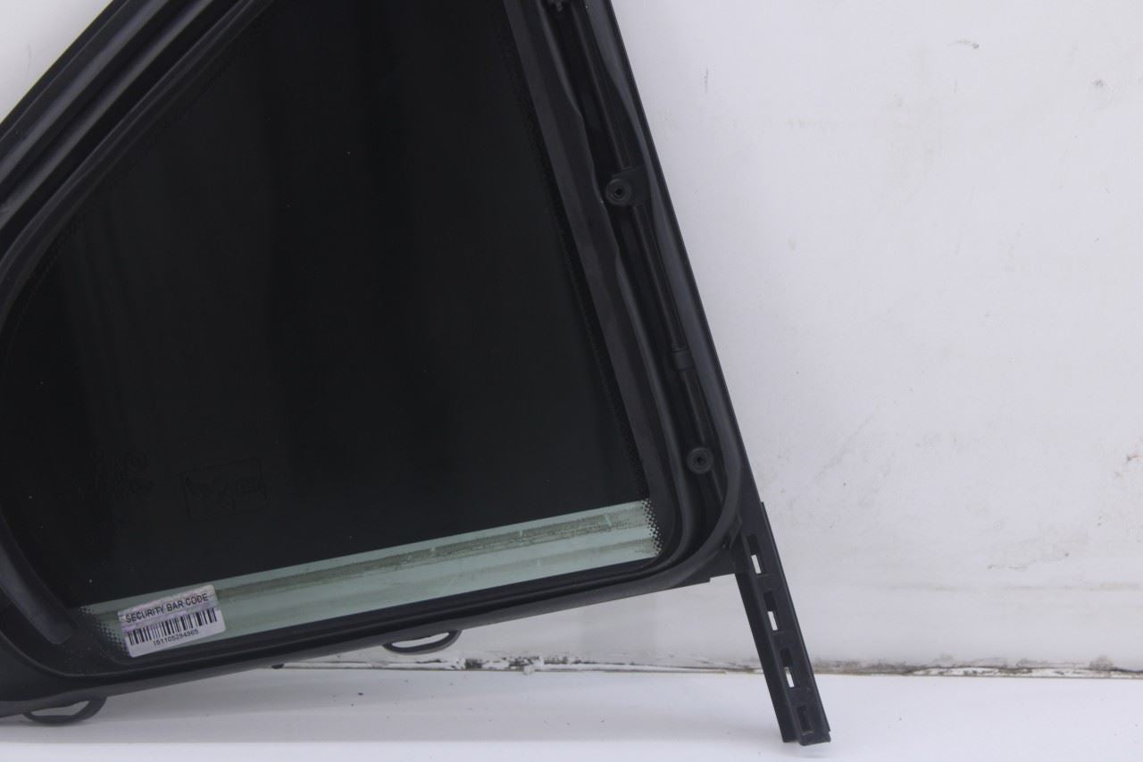 2015-2021 Mercedes-Benz C300 Rear Left Door Window Vent Glass 2057306100 *ReaD* - Alshned Auto Parts
