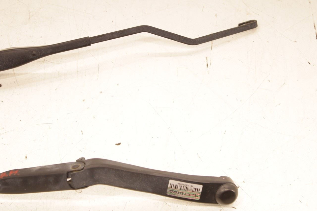 17-26 RAM 2500 Tradesman Front Right and Left Windshield Wiper Arm 55277450AD - Alshned Auto Parts