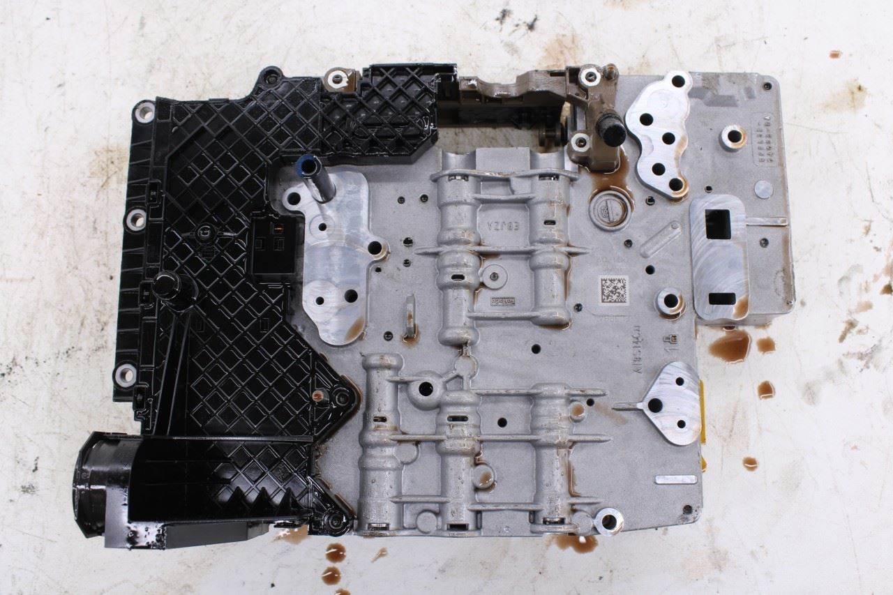 15-17 Ford Mustang Conv V6 3.7L RWD 6-Spd Auto Transmission Valve Body w Oil Pan12