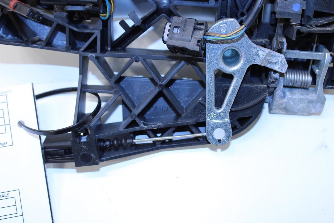 07-11 Mercedes-Benz S550 Rear Right Door Exterior Handle 221-760-10-70-9999 OEM - Alshned Auto Parts