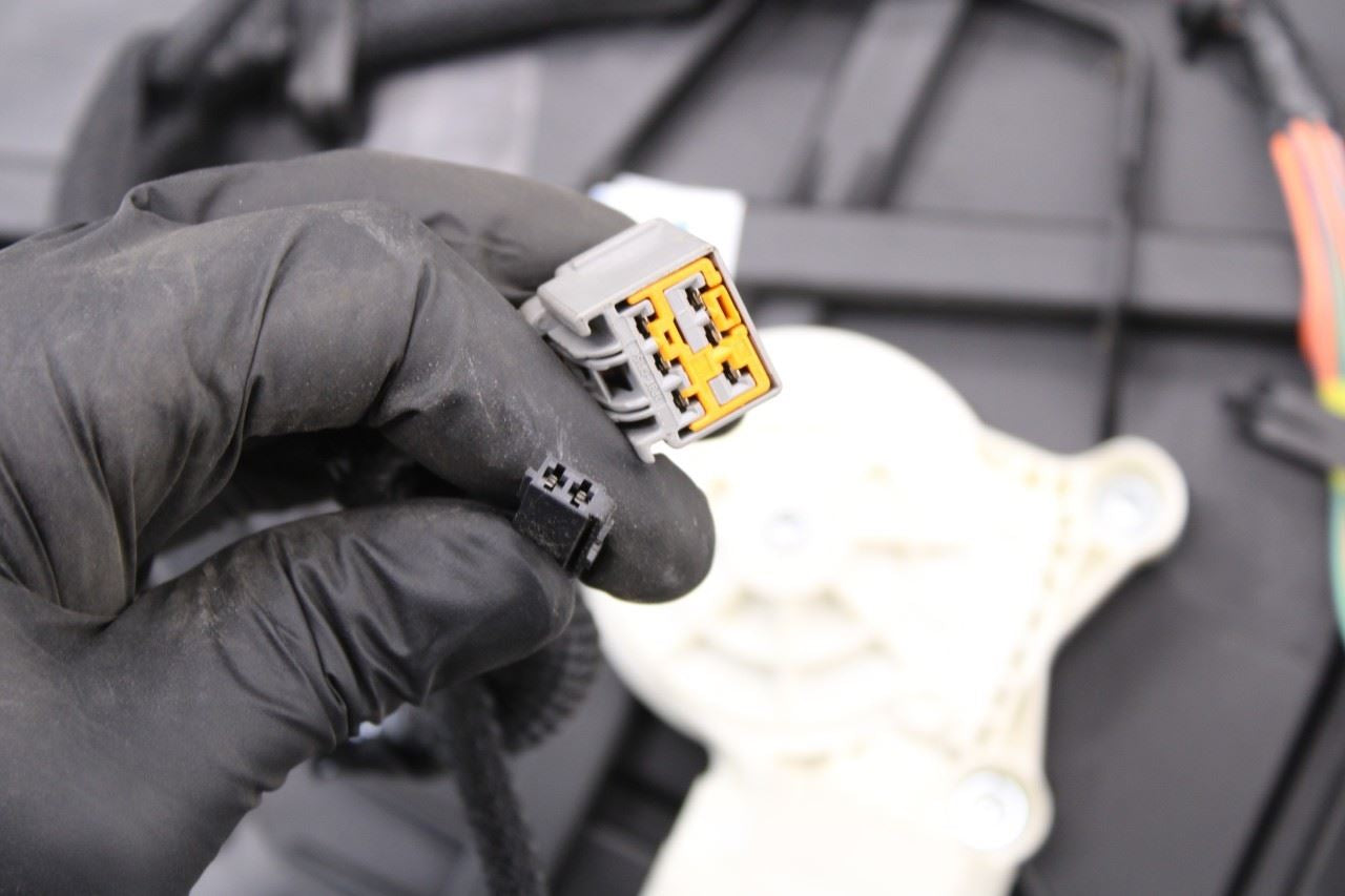 2011-2018 RAM 1500 Laramie Rear Right Door Window Regulator w/ Carrier and Motor - Alshned Auto Parts