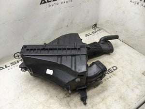 2013-15 Jaguar XF V6 3.0L Engine Motor RH Side Air Intake Cleaner Filter Housing