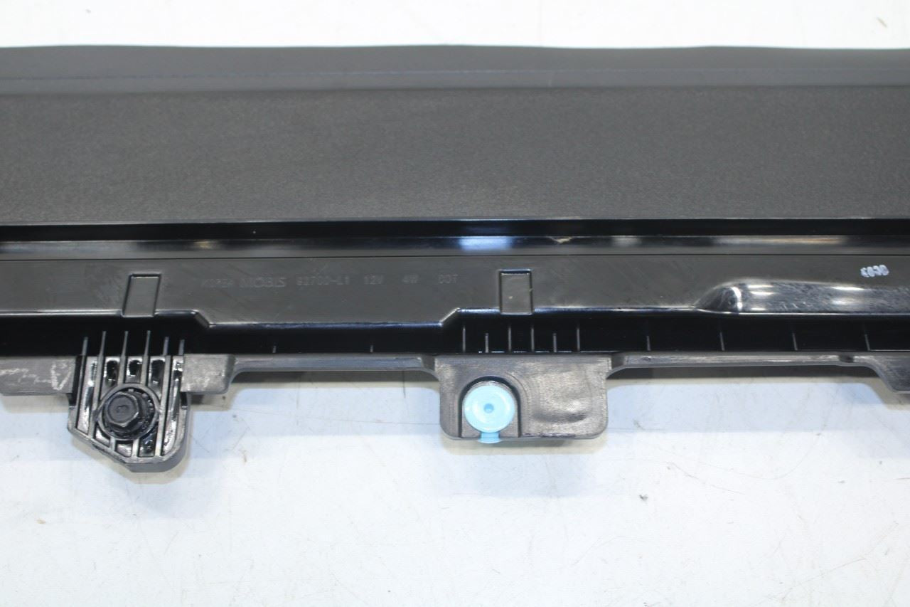 2020-2025 Hyundai Sonata SE High Mounted Stop Light Lamp 92700-L1000 OEM - Alshned Auto Parts